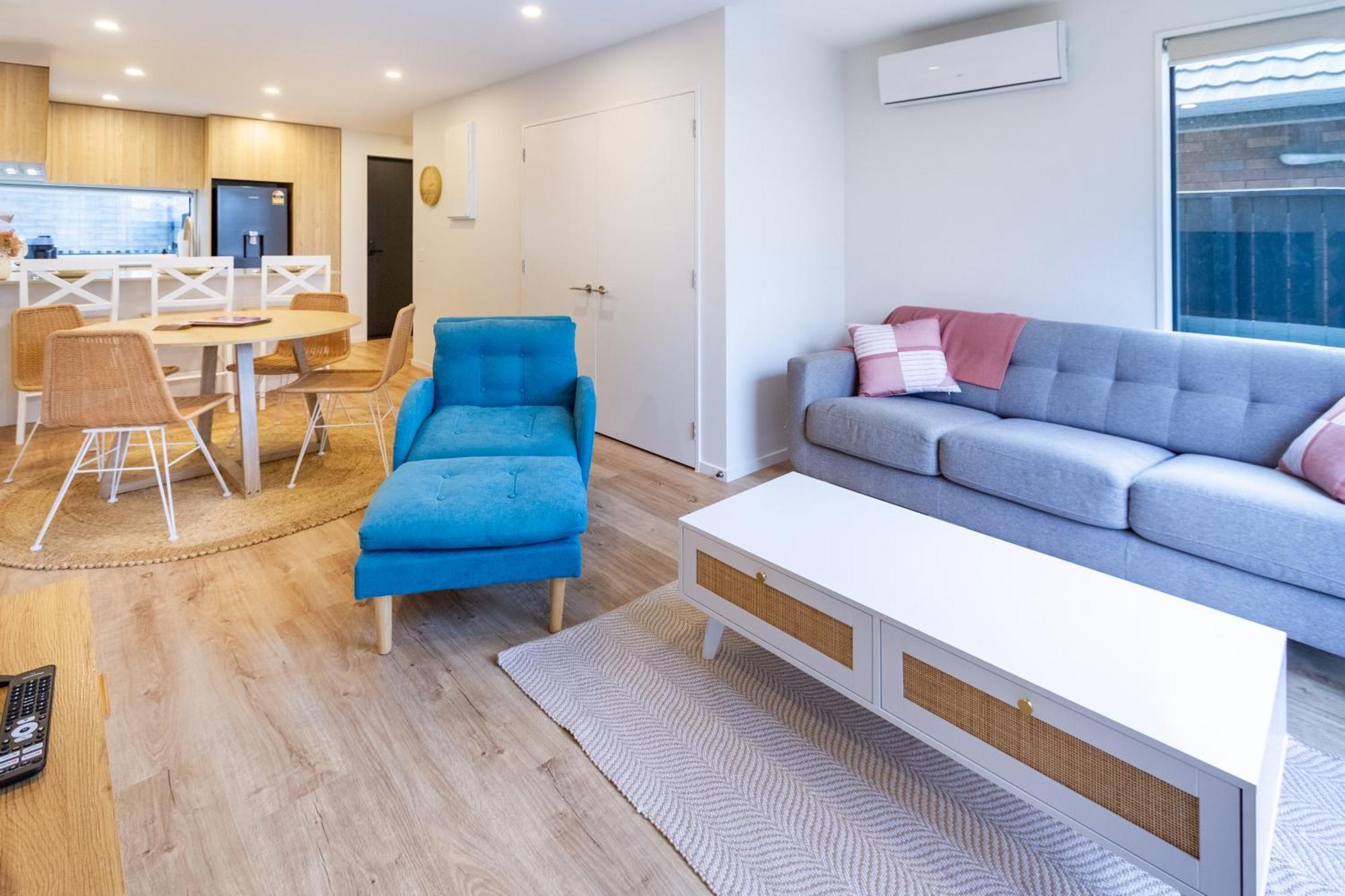 Modern 2 Bed 2 Bath Opposite Hagley Park Apartment Christchurch Bagian luar foto